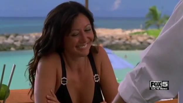 Charmed-Online-dot-nl_NorthShore1x12-0823.jpg