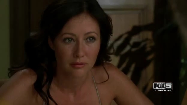 Charmed-Online-dot-nl_NorthShore1x12-1225.jpg
