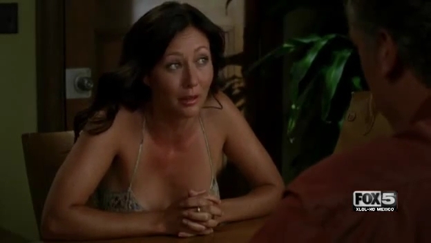 Charmed-Online-dot-nl_NorthShore1x12-1300.jpg