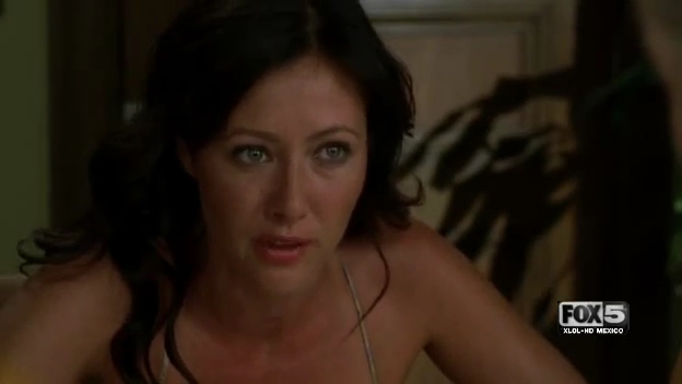 Charmed-Online-dot-nl_NorthShore1x12-1308.jpg
