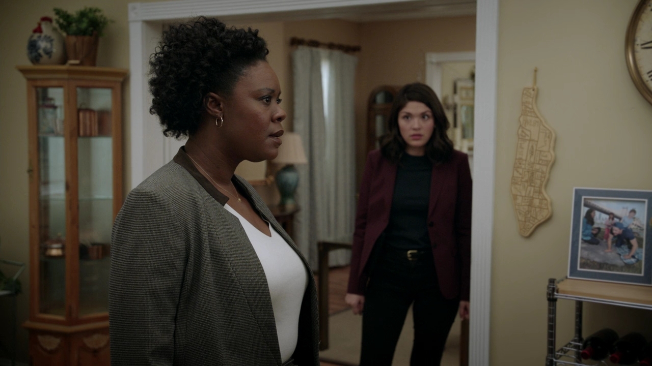 Charmed-Online-dot-nl_Manifest2x13-1382.jpg