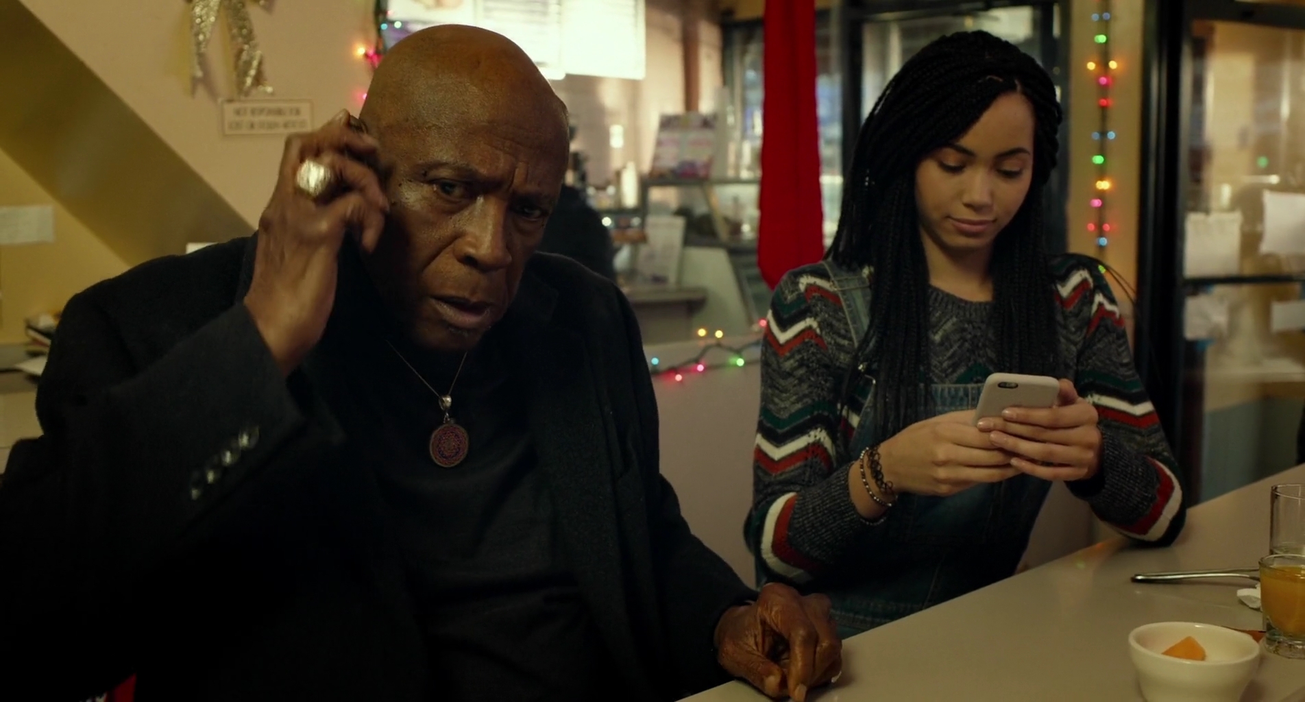 Charmed-Online-dot-nl_BreakingBrooklynskyBusiness0849.jpg Charmed-Online-dot-nl_BreakingBrooklynskyBusiness0849.jpg