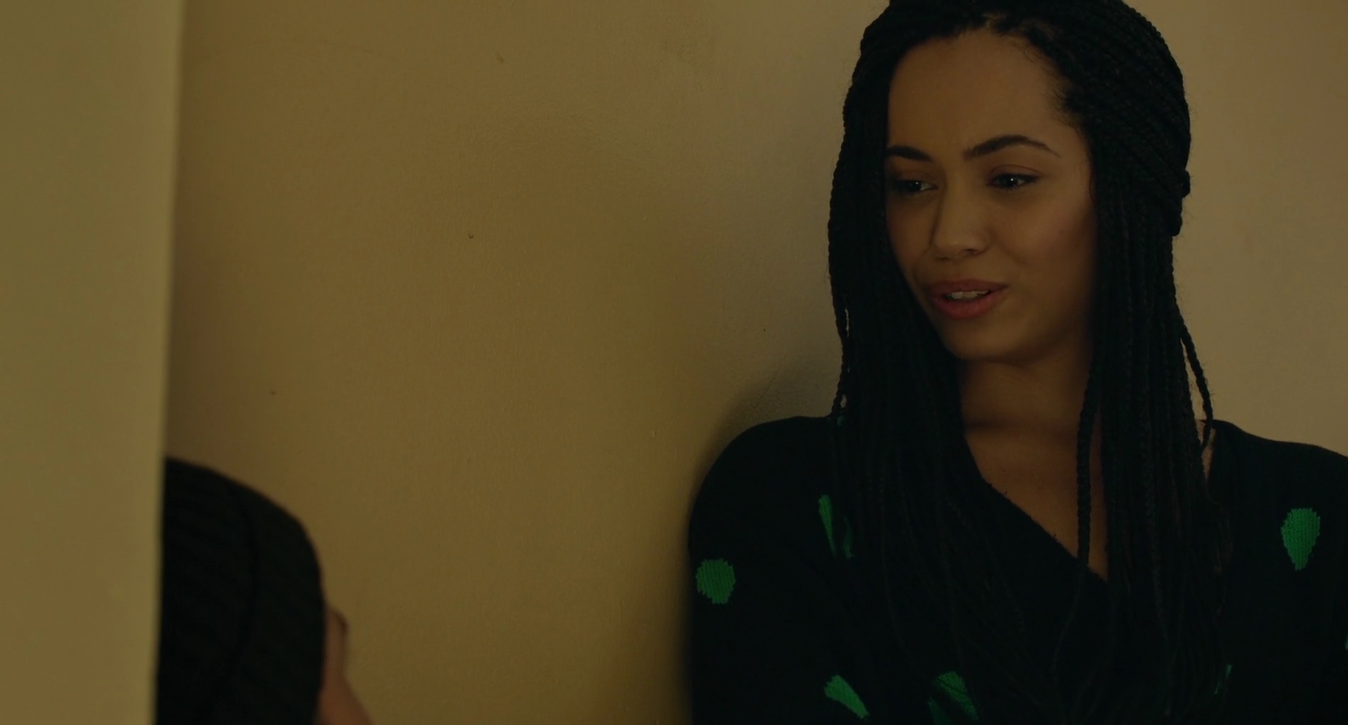 Charmed-Online-dot-nl_BreakingBrooklynskyBusiness3830.jpg