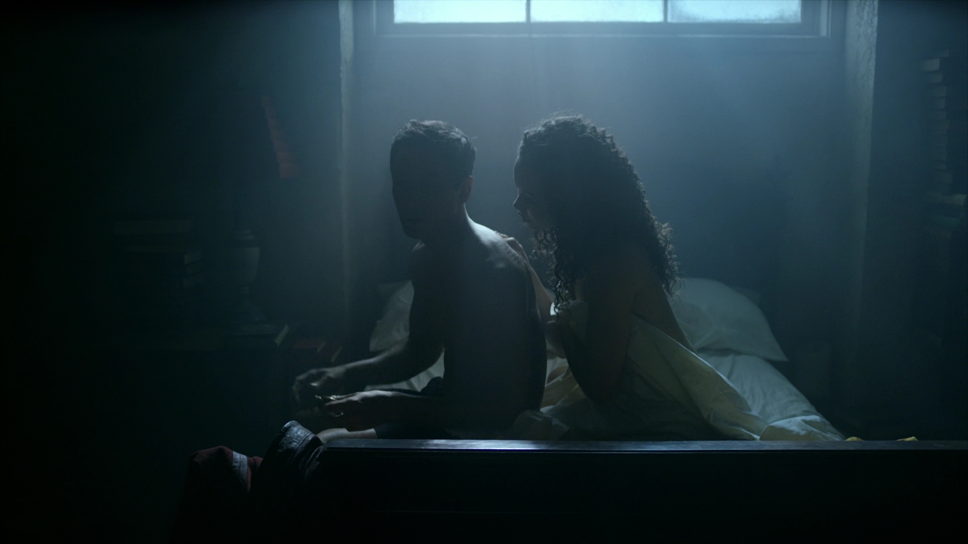 Charmed-Online-dot-nl_IntoTheBallands1x05-0157.jpg