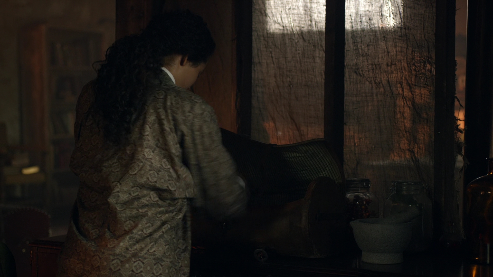 Charmed-Online-dot-nl_IntoTheBadlands1x06-0804.jpg