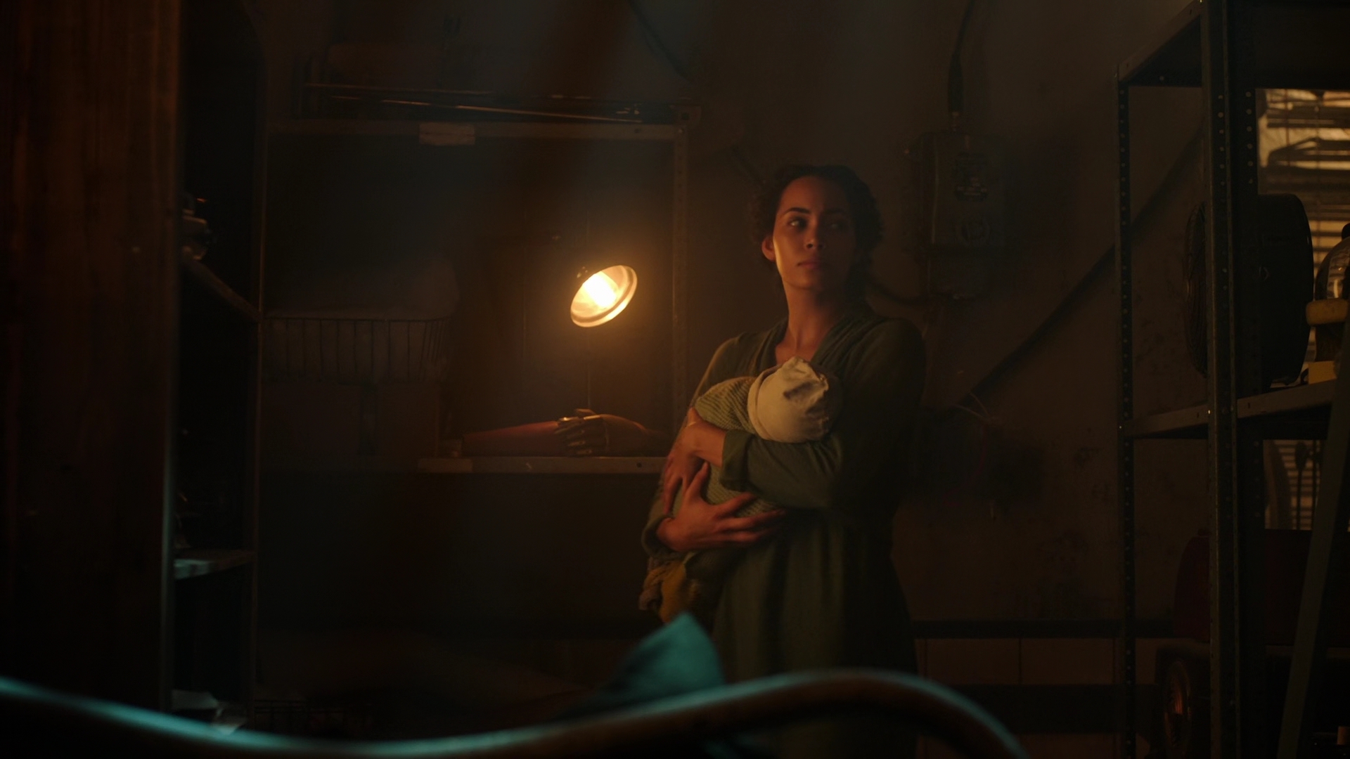 Charmed-Online-dot-nl_IntoTheBadlands2x02-1712.jpg