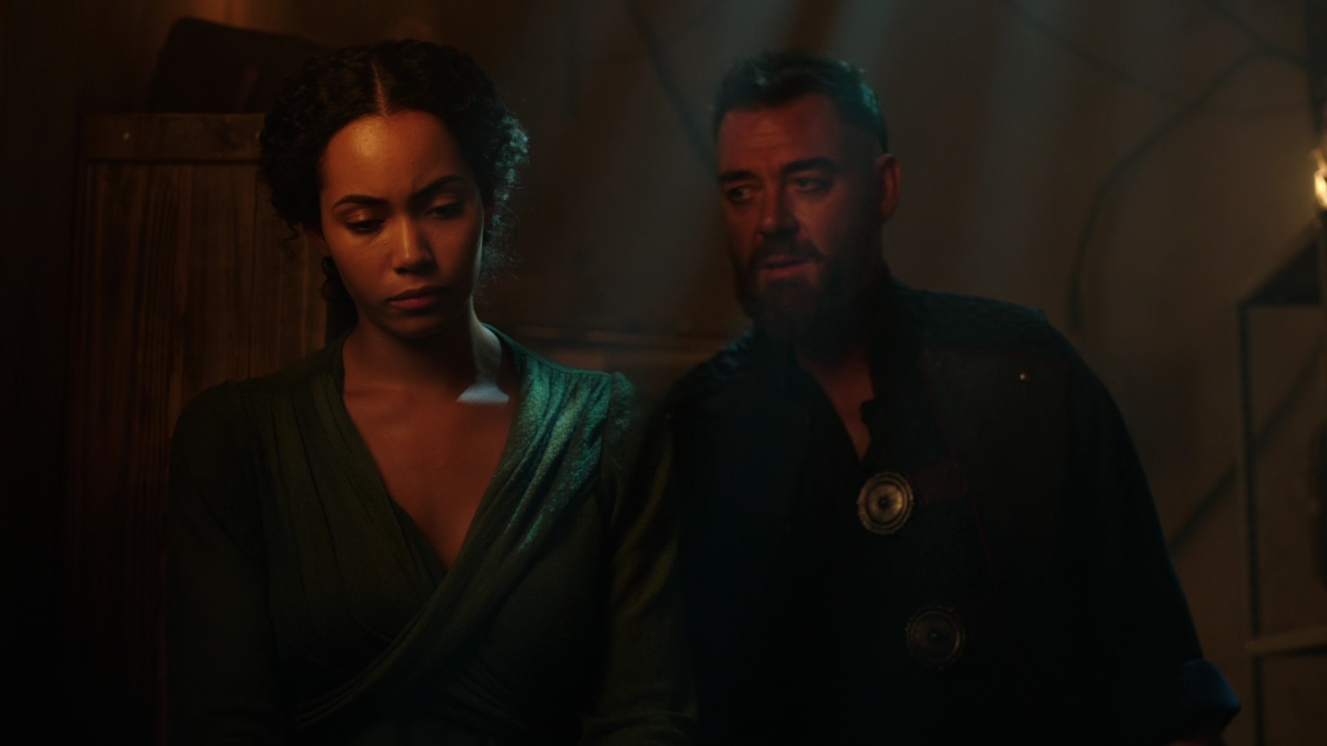 Charmed-Online-dot-nl_IntoTheBadlands2x02-1749.jpg