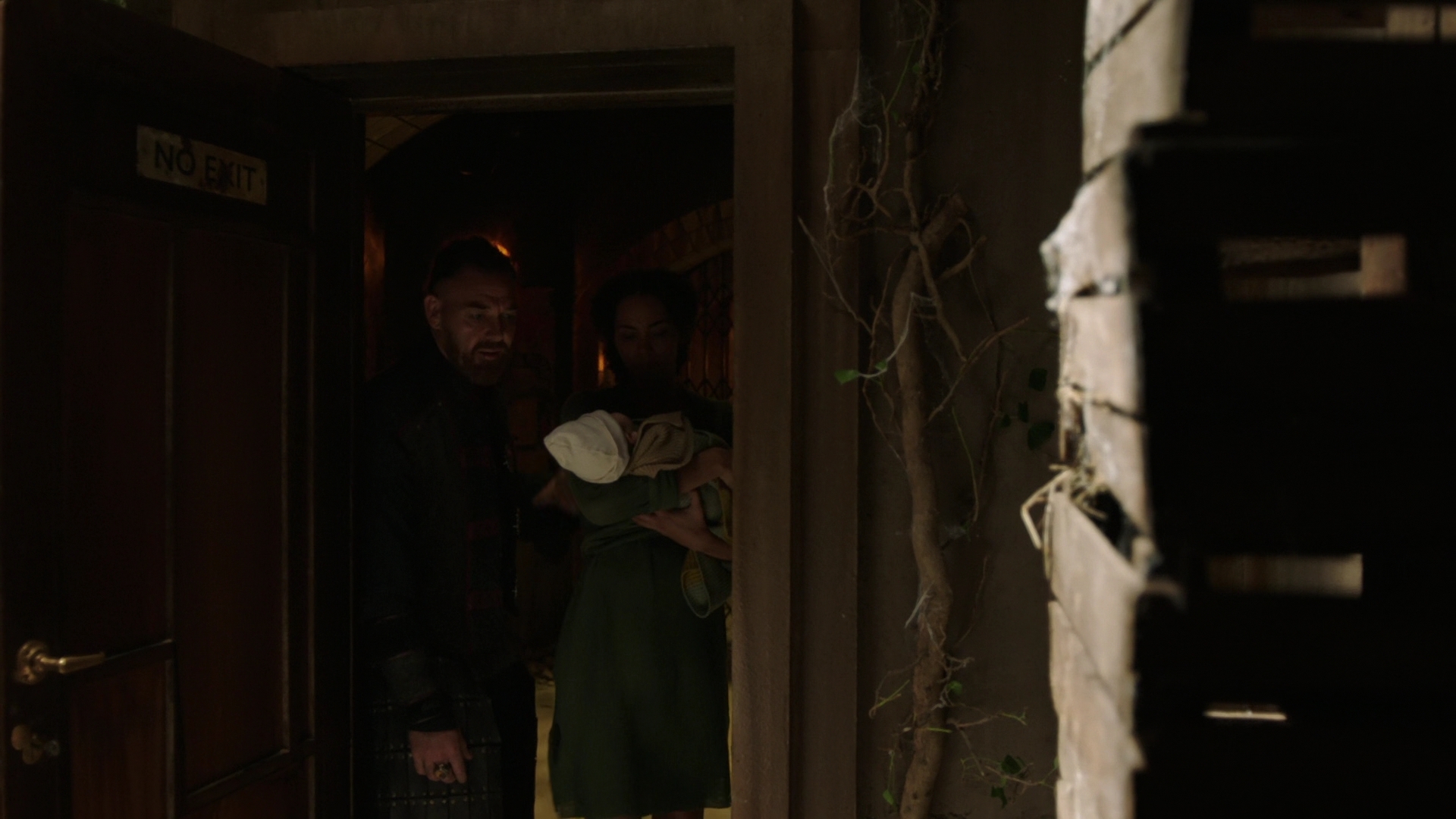 Charmed-Online-dot-nl_IntoTheBadlands2x02-2266.jpg