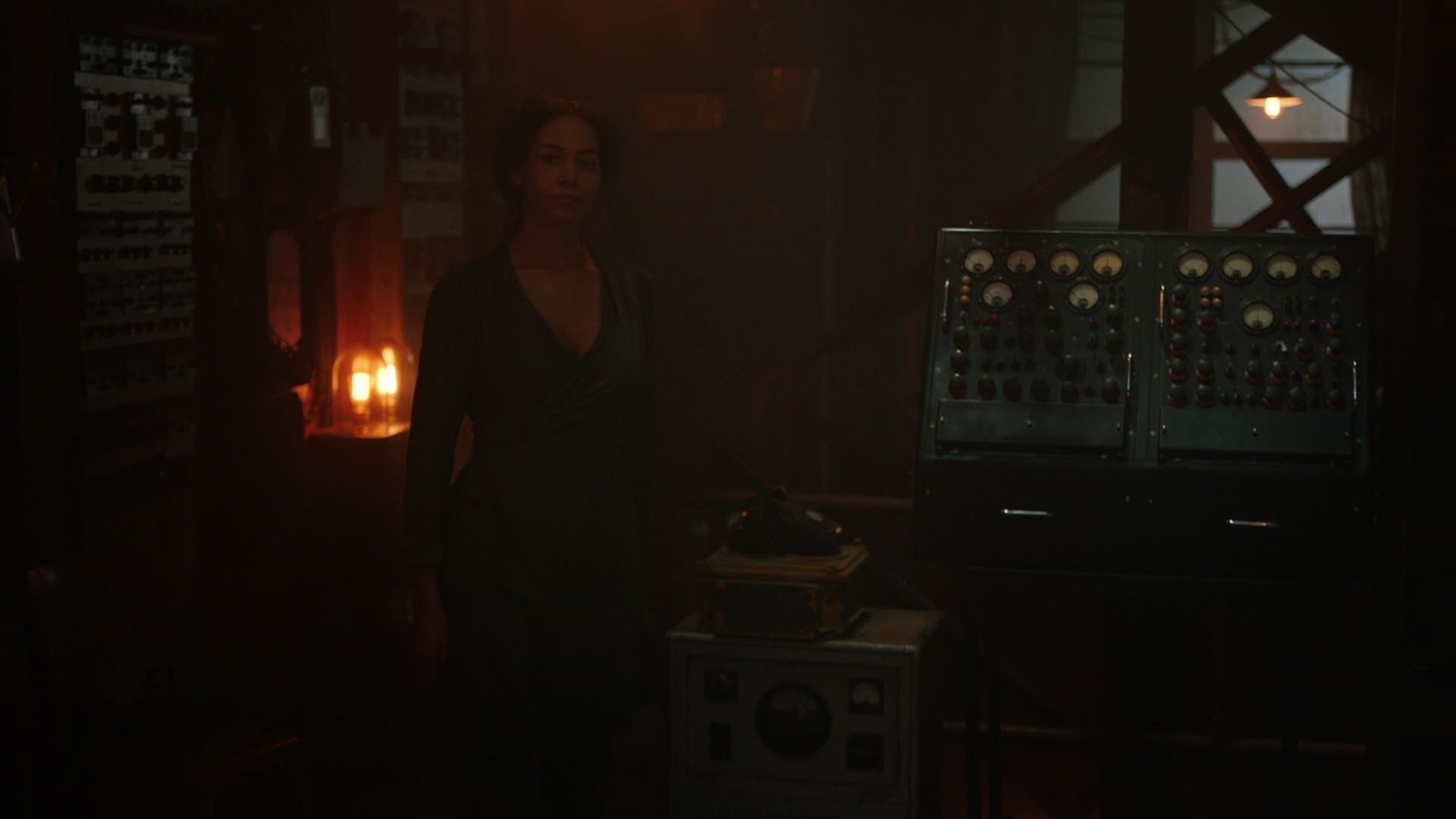 Charmed-Online-dot-nl_IntoTheBadlands2x04-0018.jpg