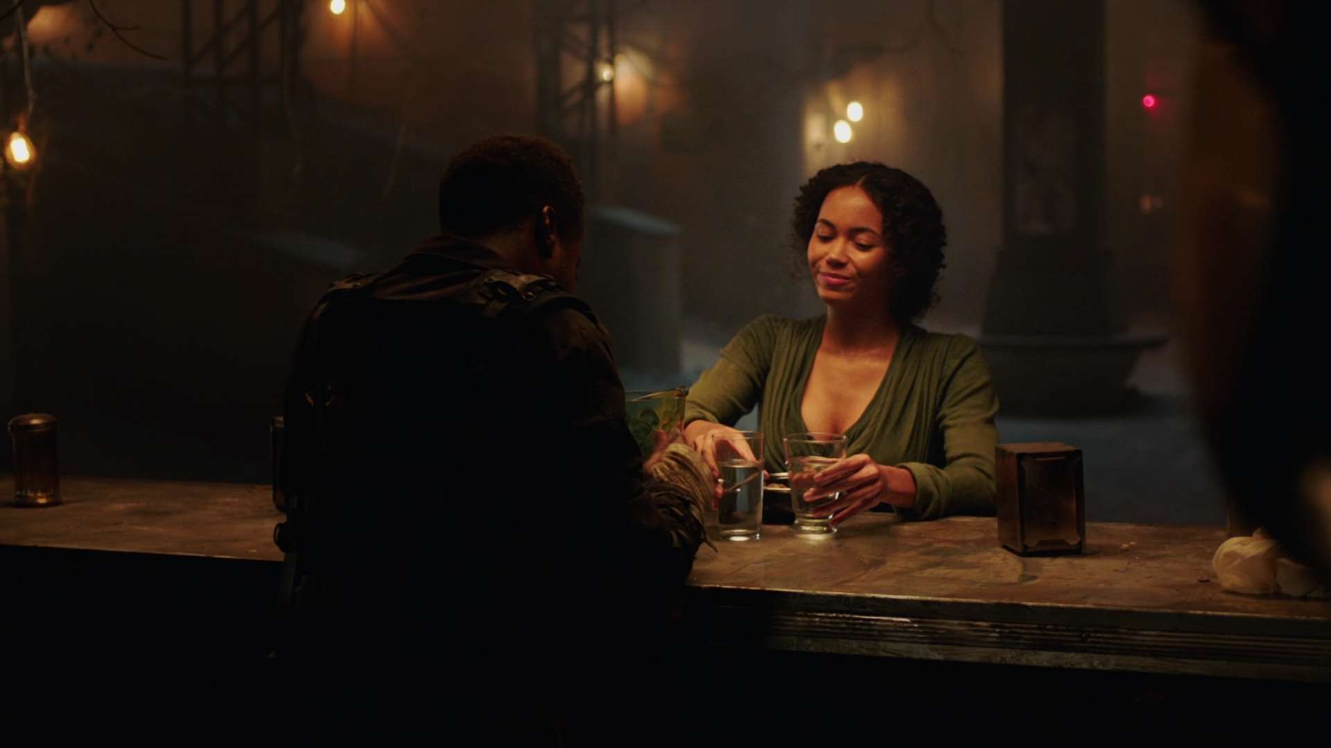 Charmed-Online-dot-nl_IntoTheBadlands2x04-1092.jpg