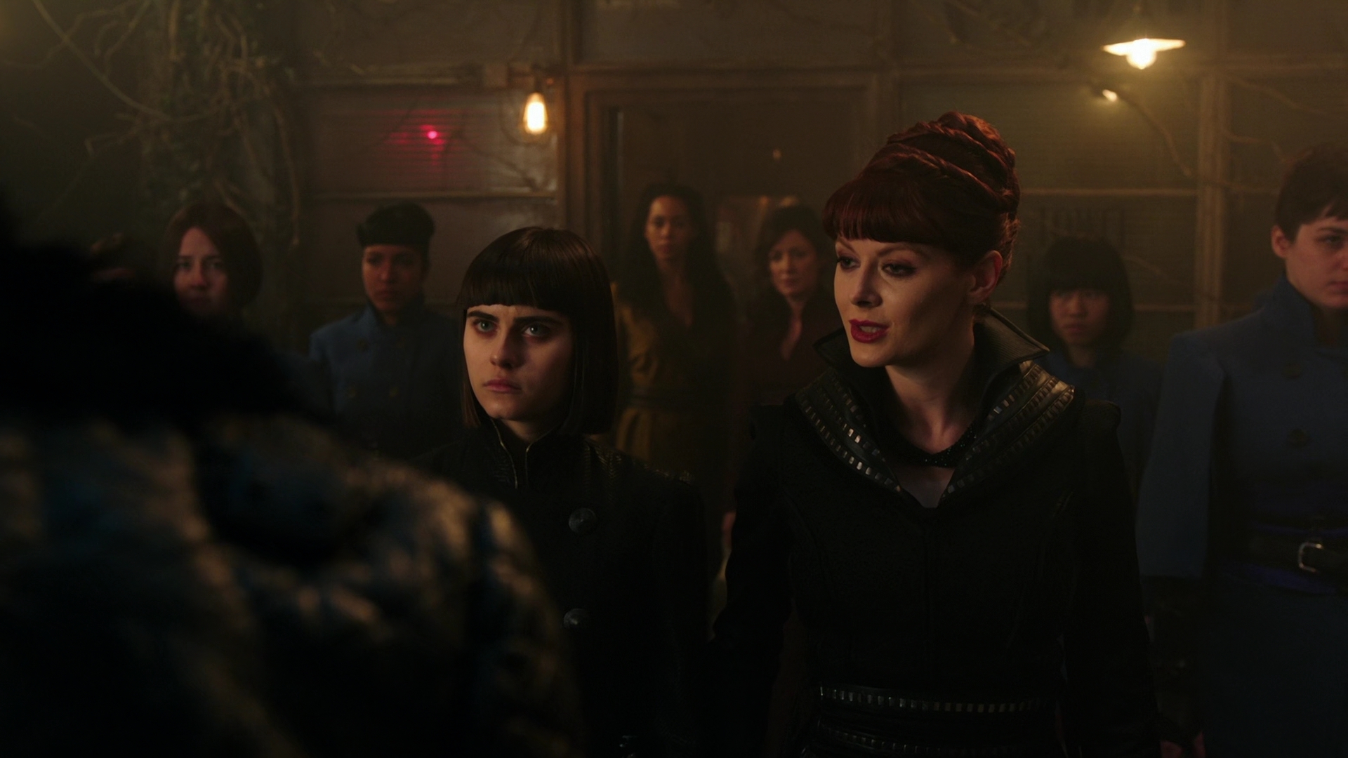 Charmed-Online-dot-nl_IntoTheBadlands2x08-0546.jpg