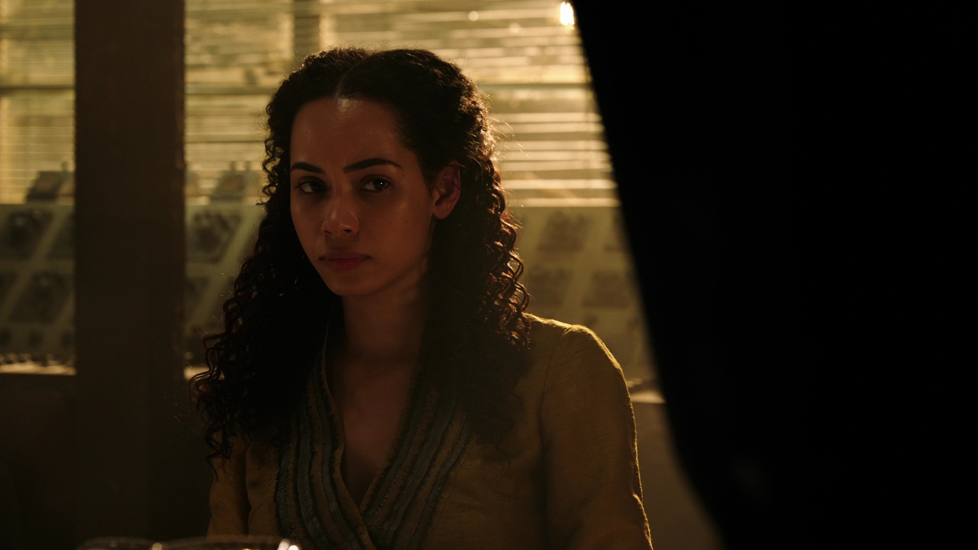 Charmed-Online-dot-nl_IntoTheBadlands2x08-1281.jpg
