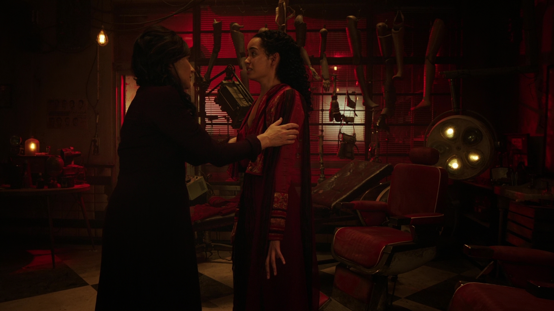 Charmed-Online-dot-nl_IntoTheBadlands2x08-1589.jpg