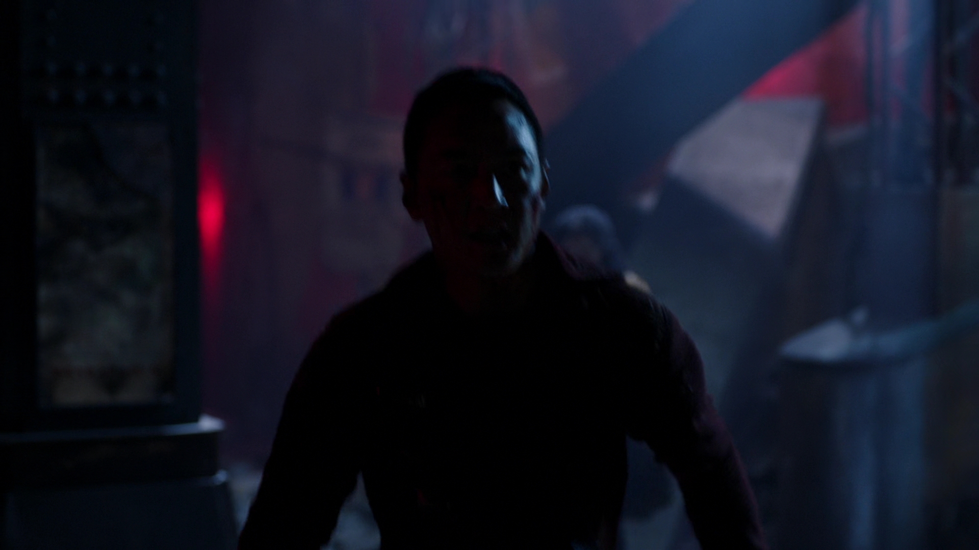 Charmed-Online-dot-nl_IntoTheBadlands2x10-2115.jpg