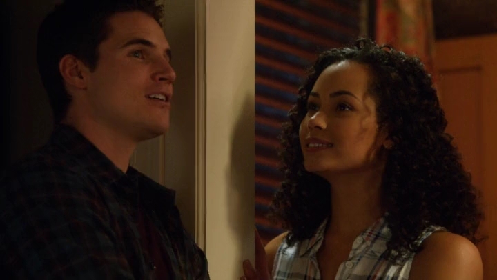 Charmed-Online-dot-nl_TheTomorrowPeople1x01-0841.jpg