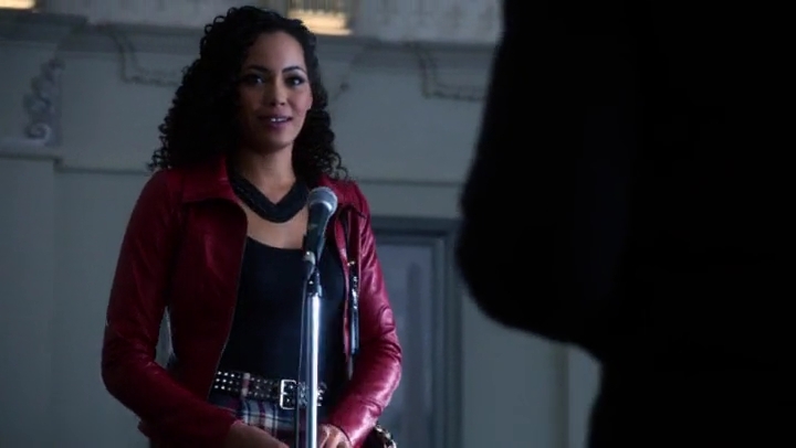 Charmed-Online-dot-nl_TheTomorrowPeople1x12-0102.jpg