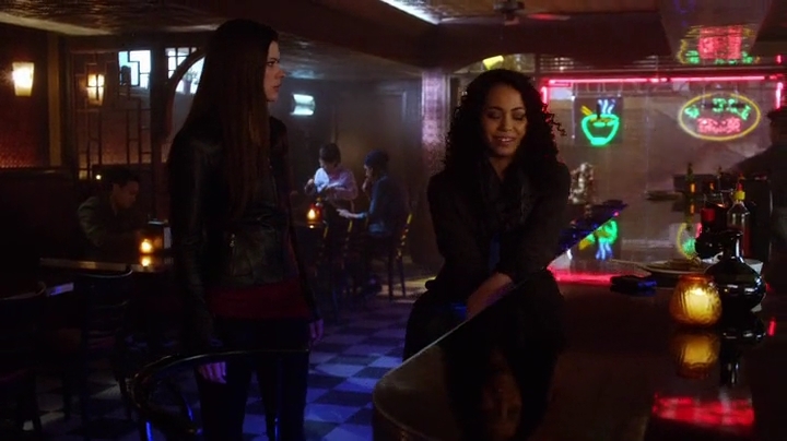 Charmed-Online-dot-nl_TheTomorrowPeople1x19-0332.jpg