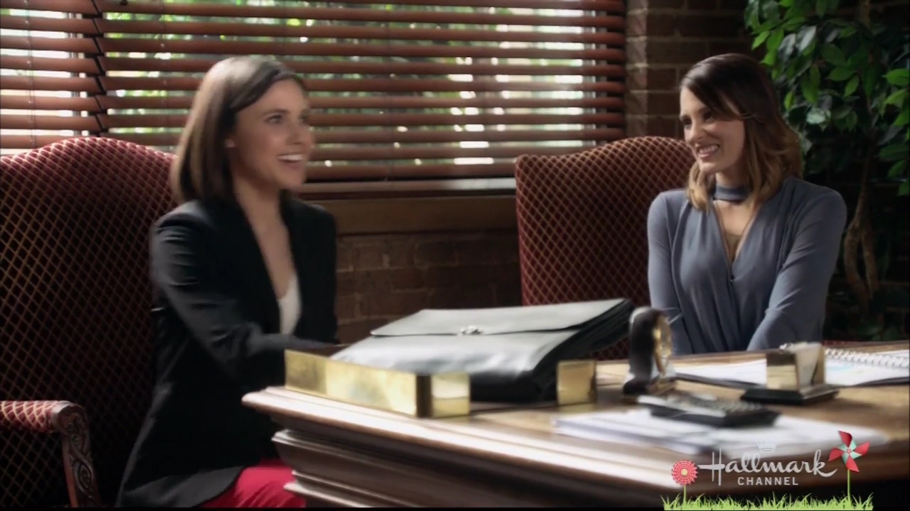Charmed-Online-dot-nl-HomeBySpring0902.jpg