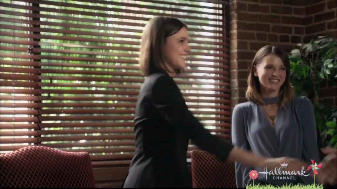 Charmed-Online-dot-nl-HomeBySpring0904.jpg