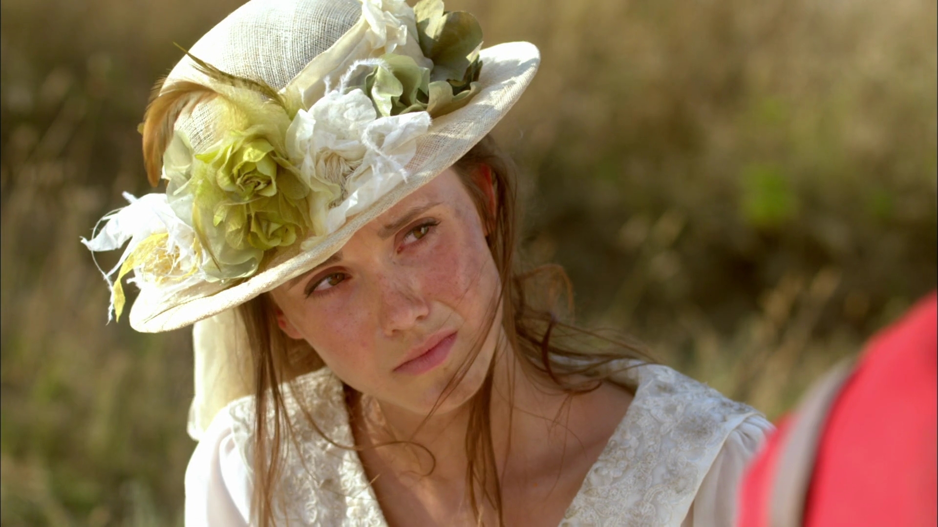 Charmed-Online-dot-nl-WhenCallsTheHearts4404.jpg