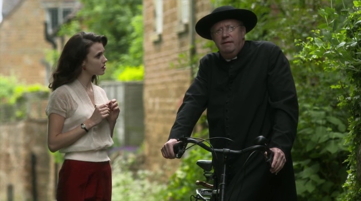 Charmed-Online-dot-nl-FatherBrown2x01-1628.jpg