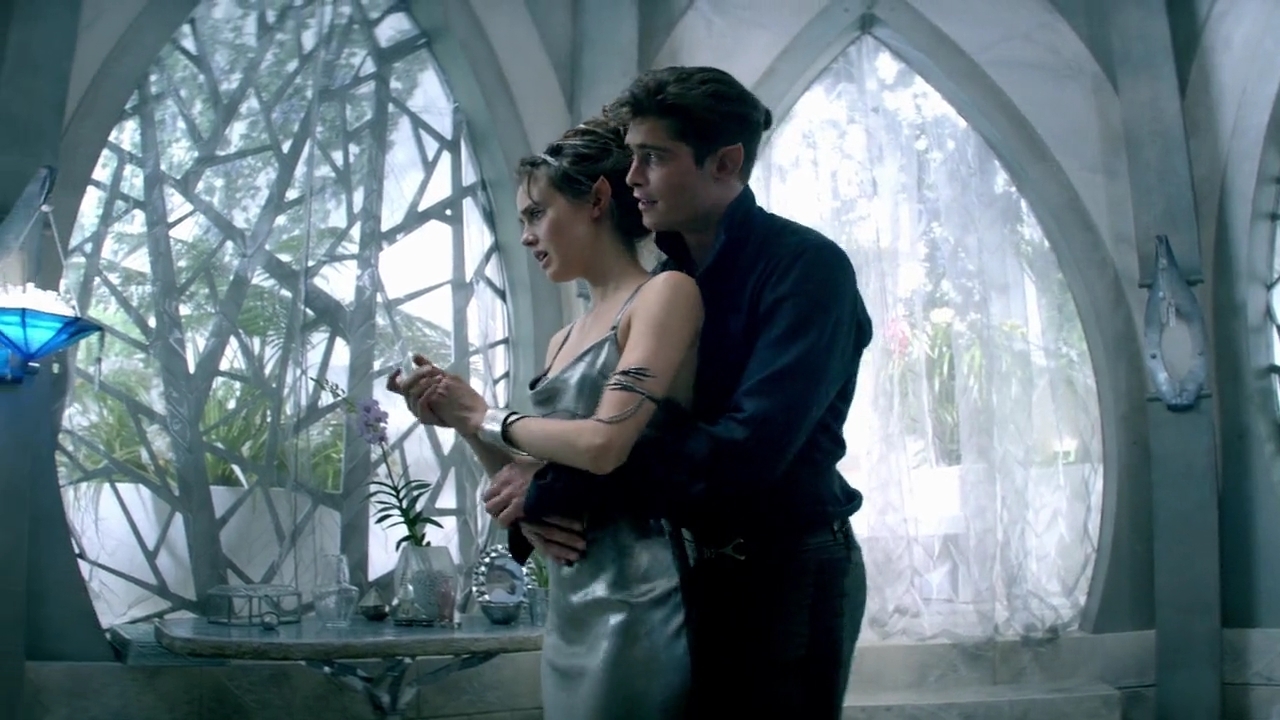 Charmed-Online-dot-nl-TheShannaraChronicles1x01-1121.jpg