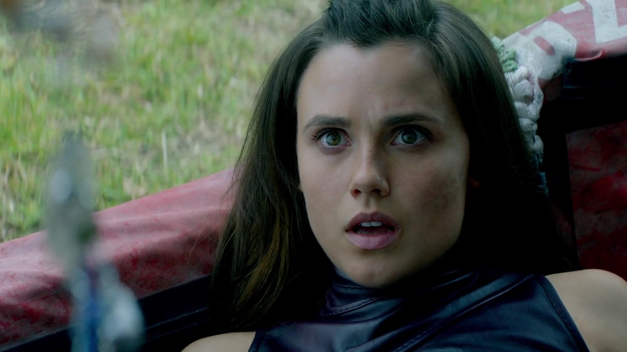 Charmed-Online-dot-nl-TheShannaraChronicles1x02-1405.jpg