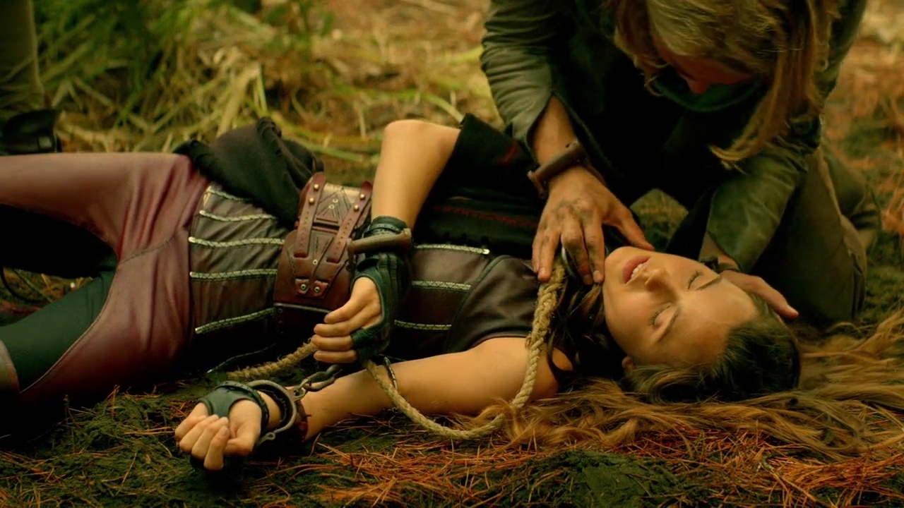 Charmed-Online-dot-nl-TheShannaraChronicles1x03-0730.jpg