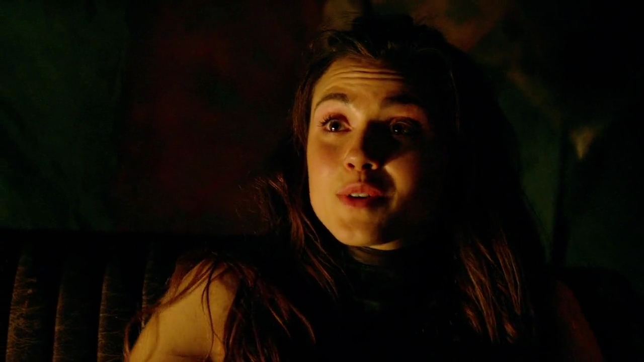 Charmed-Online-dot-nl-TheShannaraChronicles1x03-1050.jpg
