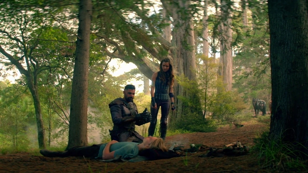 Charmed-Online-dot-nl-TheShannaraChronicles1x03-1372.jpg