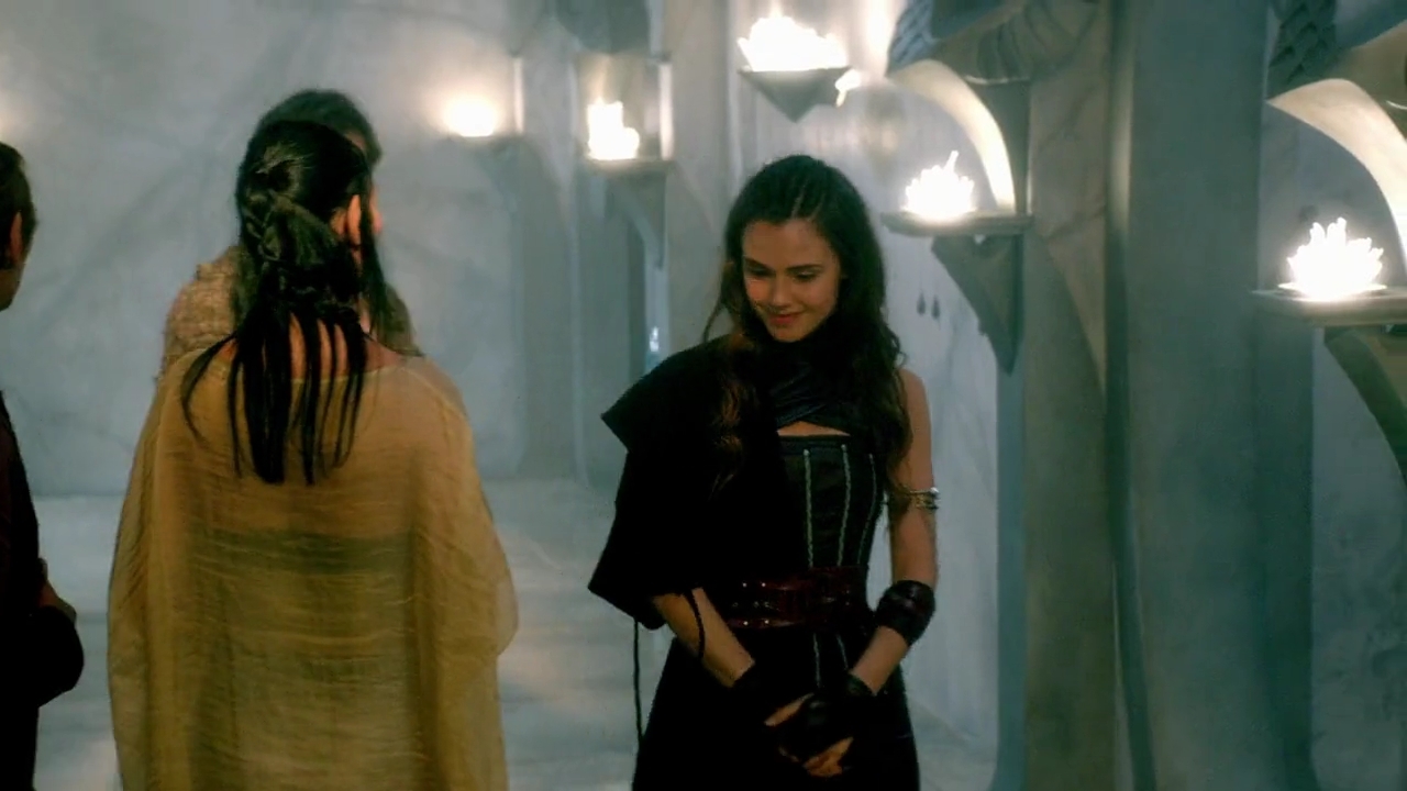 Charmed-Online-dot-nl-TheShannaraChronicles1x03-1747.jpg