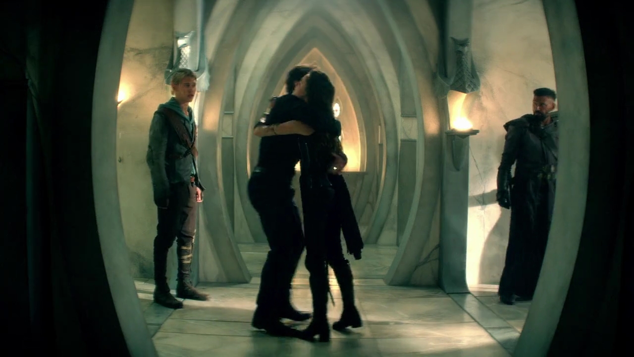 Charmed-Online-dot-nl-TheShannaraChronicles1x03-1808.jpg