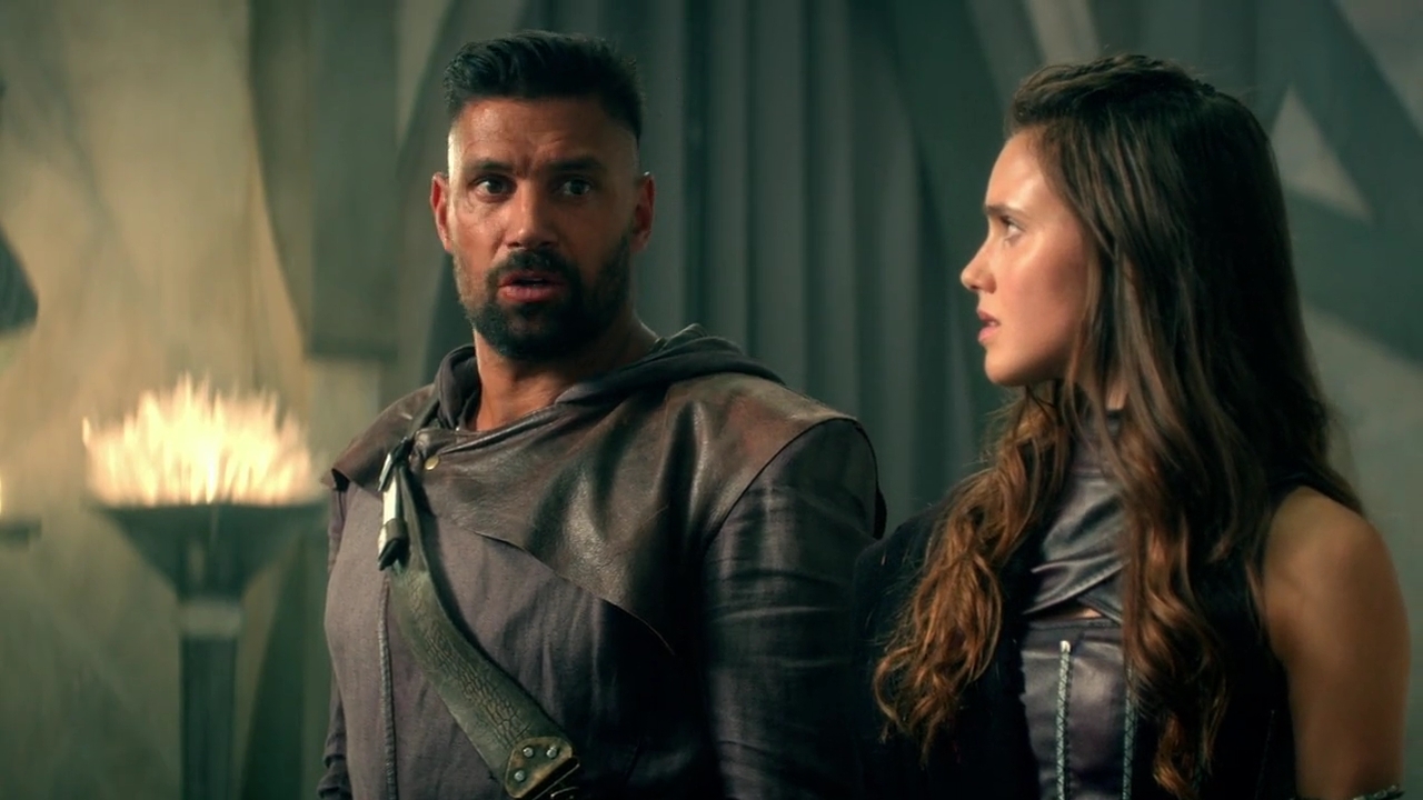 Charmed-Online-dot-nl-TheShannaraChronicles1x03-2103.jpg