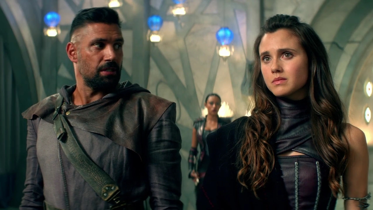 Charmed-Online-dot-nl-TheShannaraChronicles1x03-2106.jpg