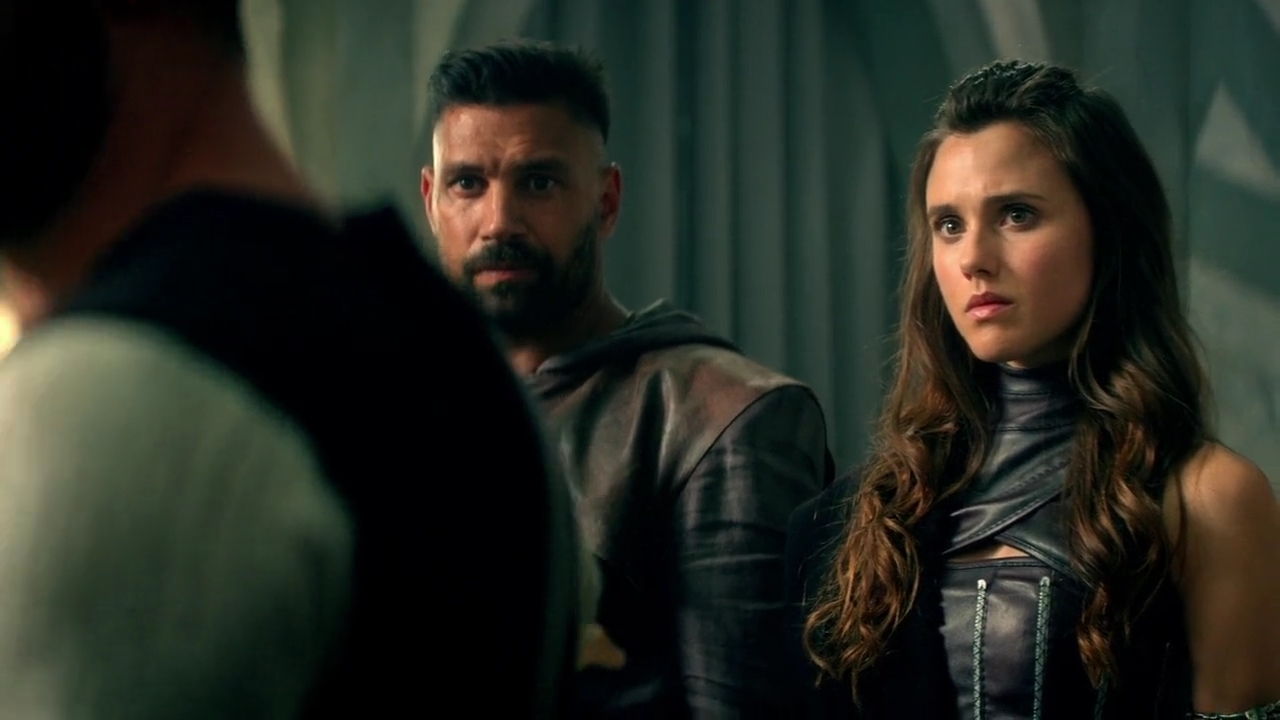 Charmed-Online-dot-nl-TheShannaraChronicles1x03-2114.jpg