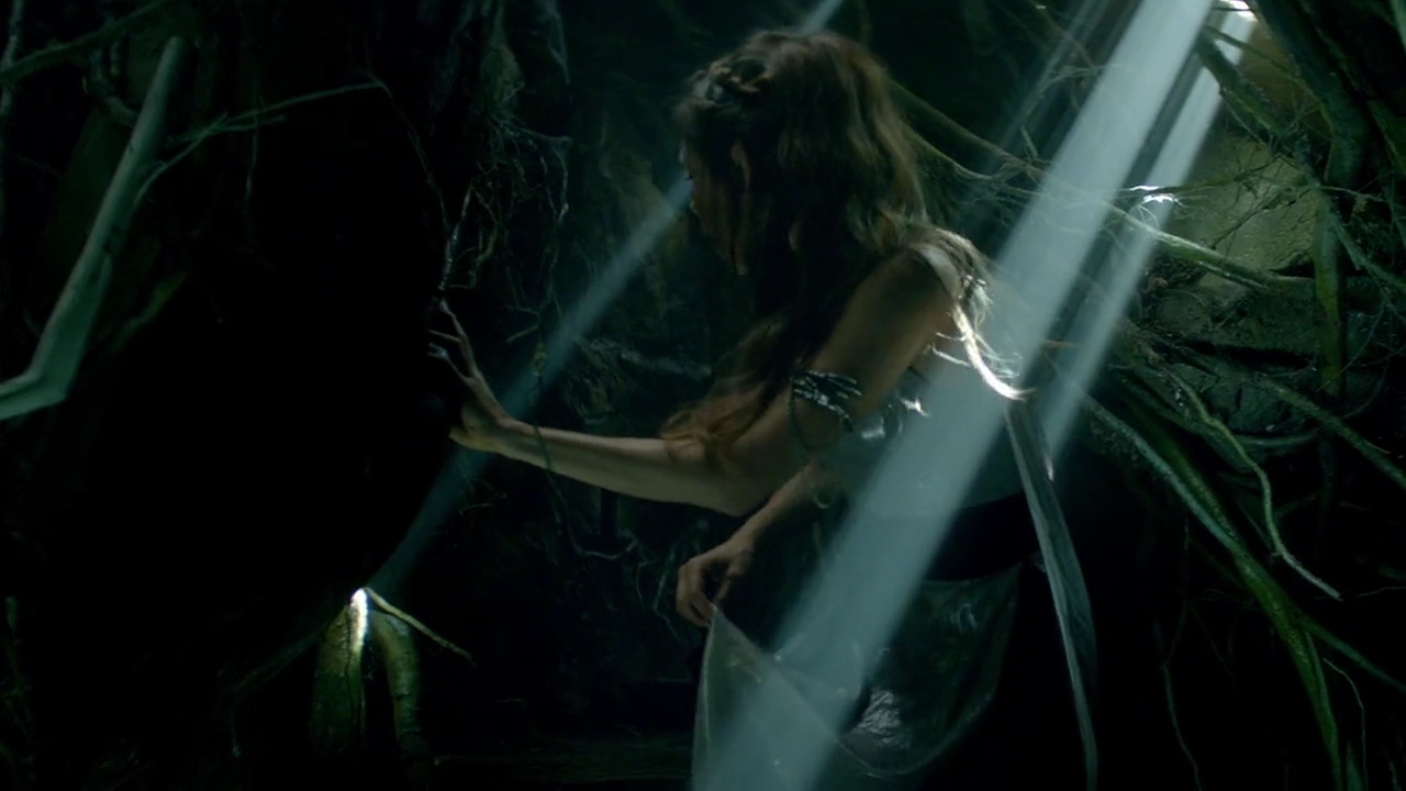 Charmed-Online-dot-nl-TheShannaraChronicles1x04-0079.jpg