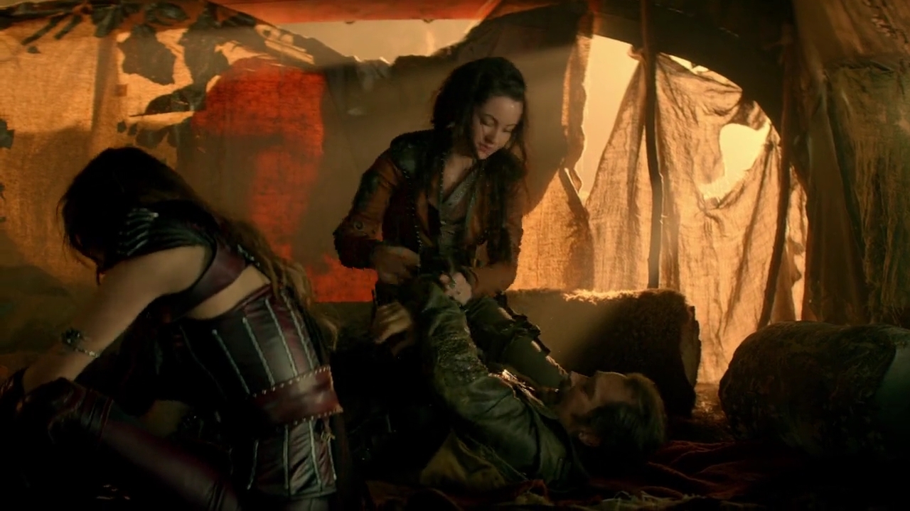 Charmed-Online-dot-nl-TheShannaraChronicles1x05-1420.jpg