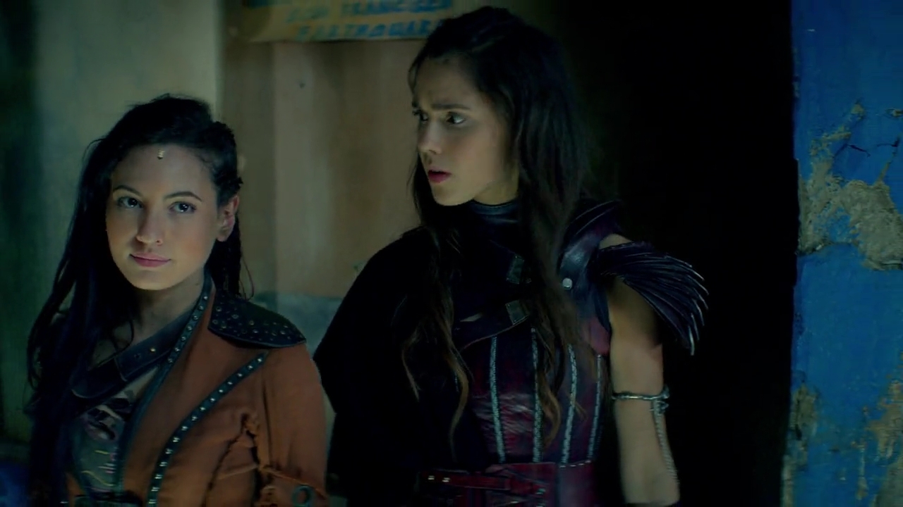 Charmed-Online-dot-nl-TheShannaraChronicles1x07-1786.jpg Charmed-Online-dot-nl-TheShannaraChronicles1x07-1786.jpg