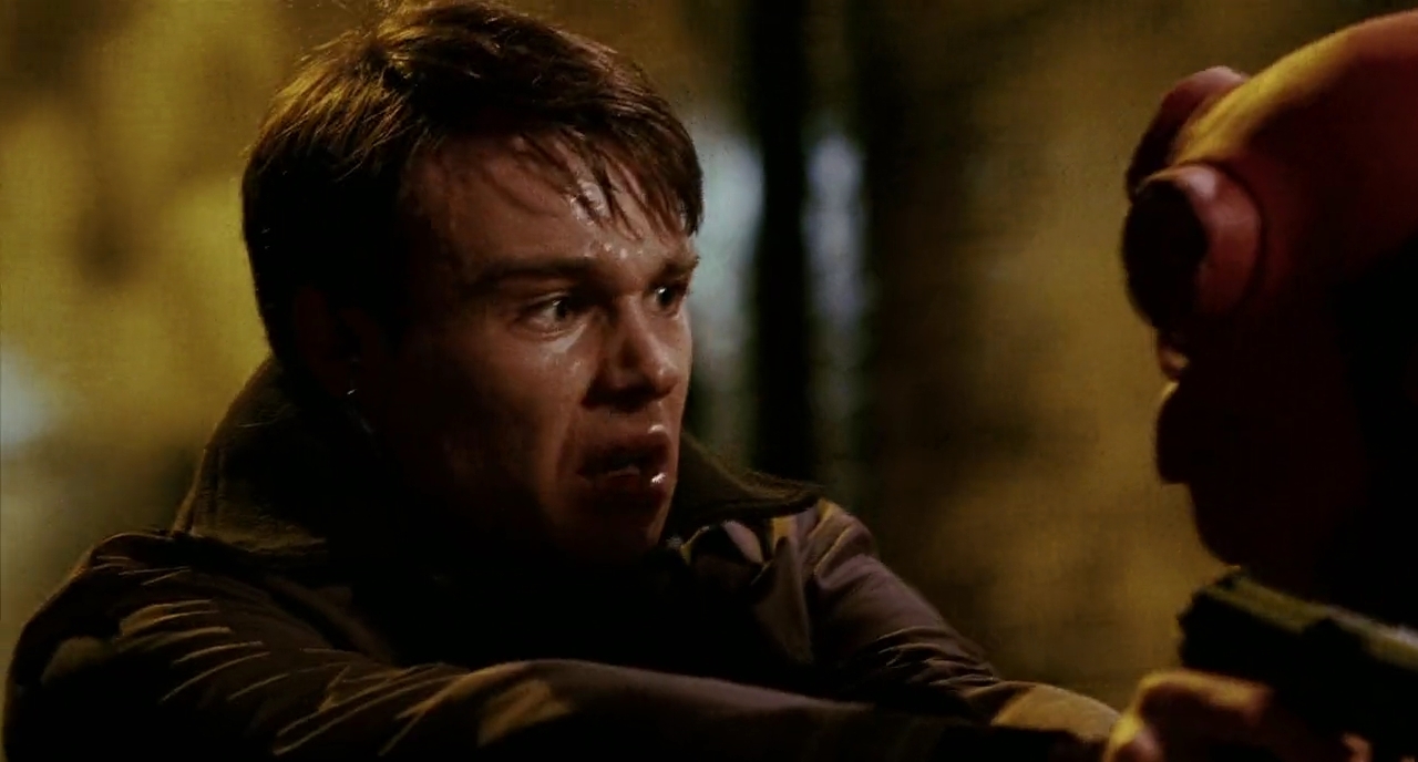 Charmed-Online-dot-nl_HellBoy2004.jpg