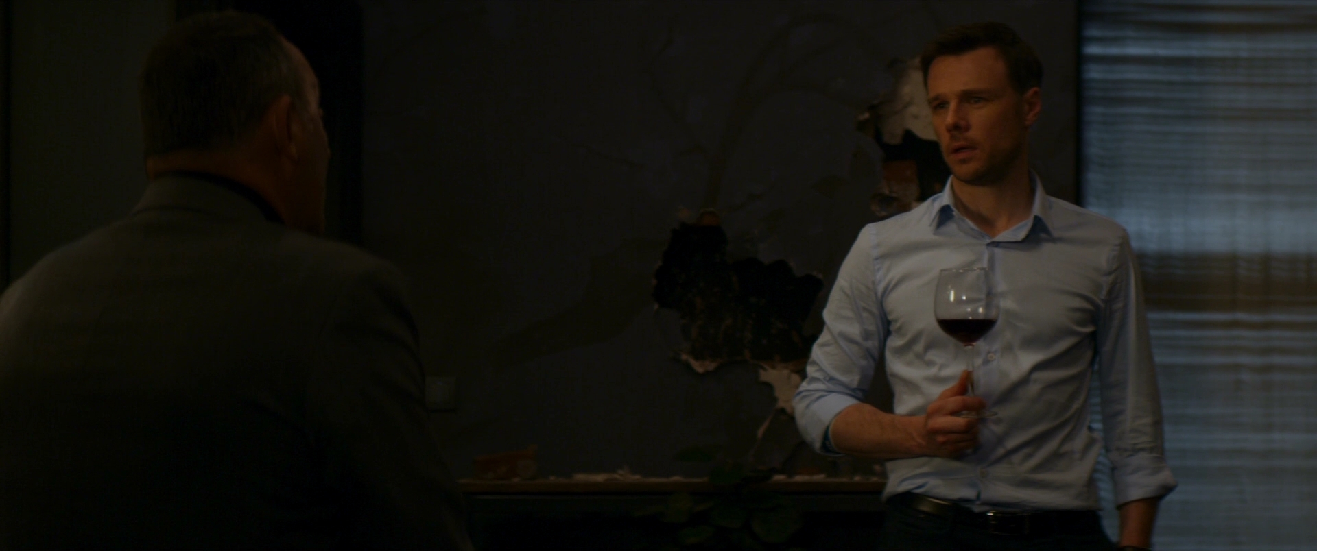 Charmed-Online-dot-nl_TheDoorman3380.jpg