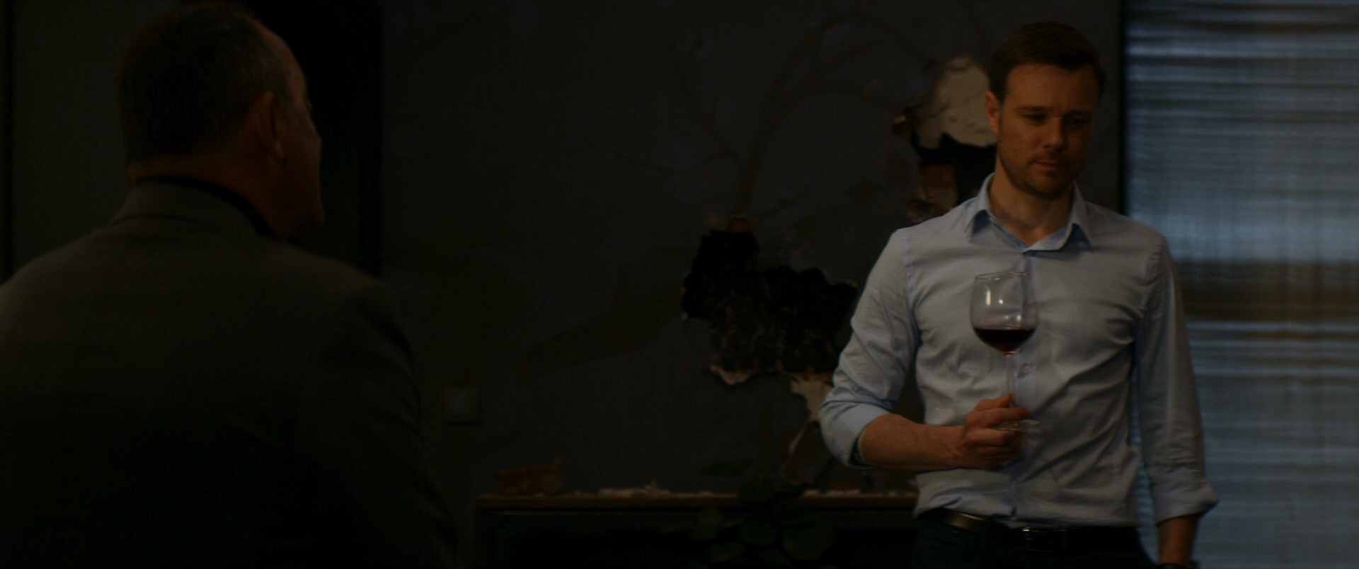 Charmed-Online-dot-nl_TheDoorman3385.jpg