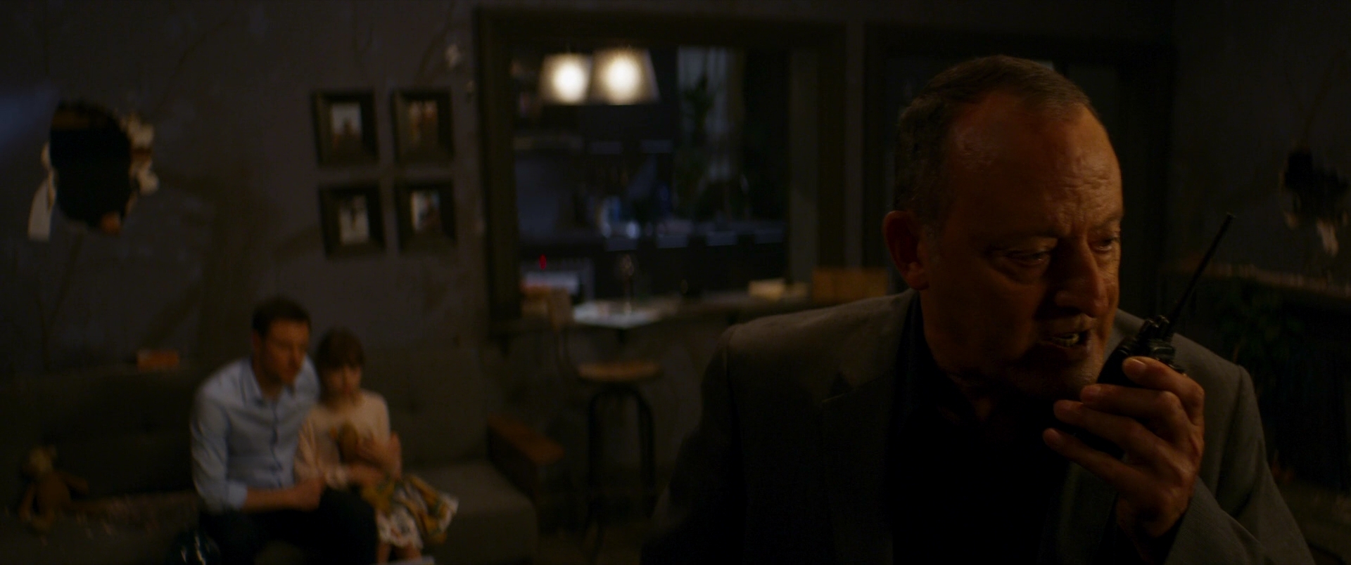 Charmed-Online-dot-nl_TheDoorman4489.jpg