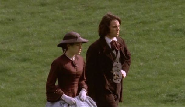 Charmed-Online-dot-nl_Fingersmith-ep1-2612.jpg