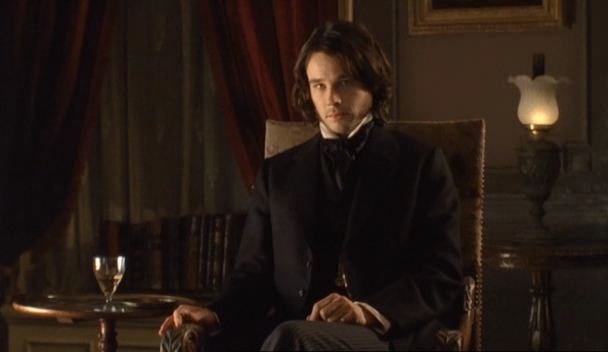Charmed-Online-dot-nl_Fingersmith-ep1-660.jpg
