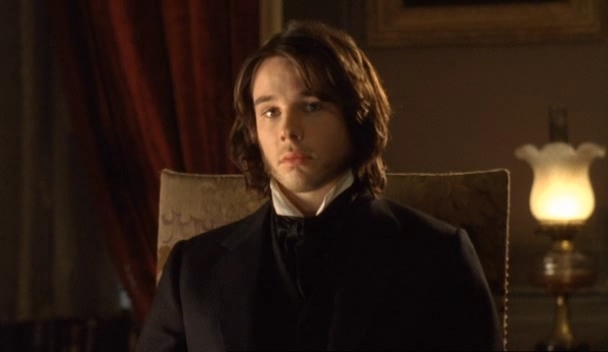 Charmed-Online-dot-nl_Fingersmith-ep1-666.jpg