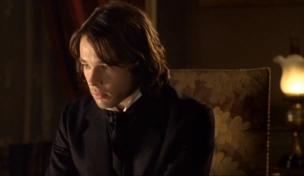 Charmed-Online-dot-nl_Fingersmith-ep1-692.jpg
