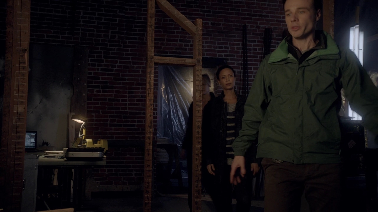 VampireDiariCharmed-Online-dot-nl_Rogue2x02-00165.jpg