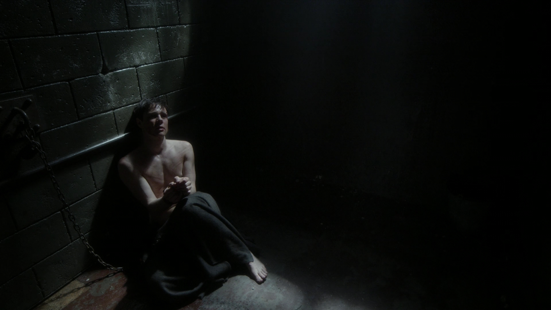 Charmed-Online-dot-nl_TheManInTheHighCastle1x02-113540.jpg