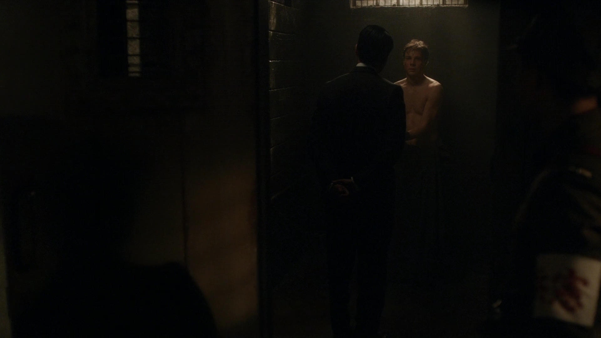 Charmed-Online-dot-nl_TheManInTheHighCastle1x02-115761.jpg