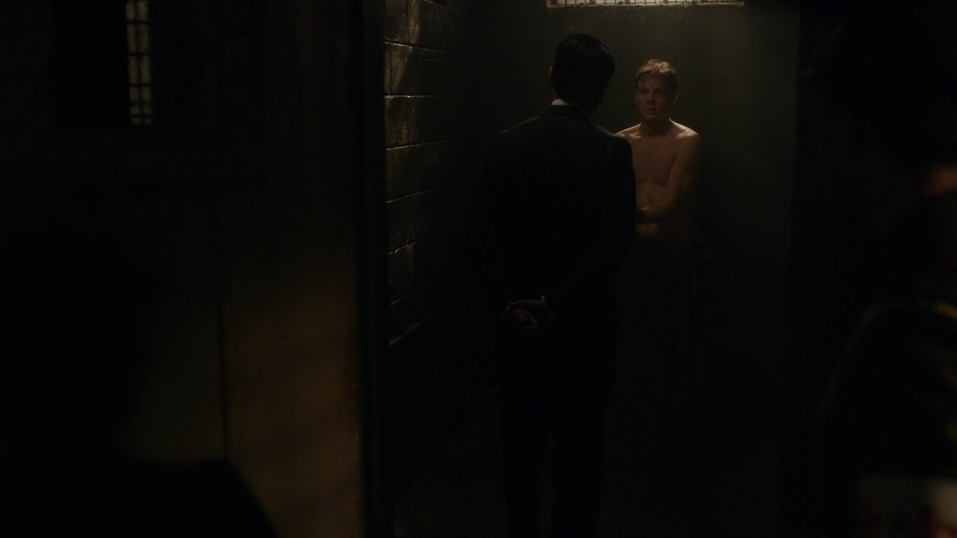 Charmed-Online-dot-nl_TheManInTheHighCastle1x02-115763.jpg